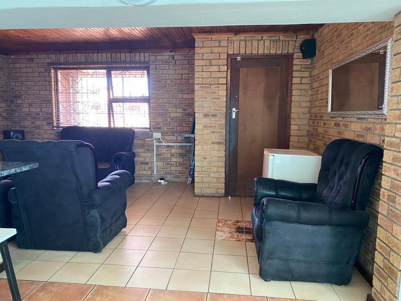 3 Bedroom Property for Sale in The Connifers Western Cape